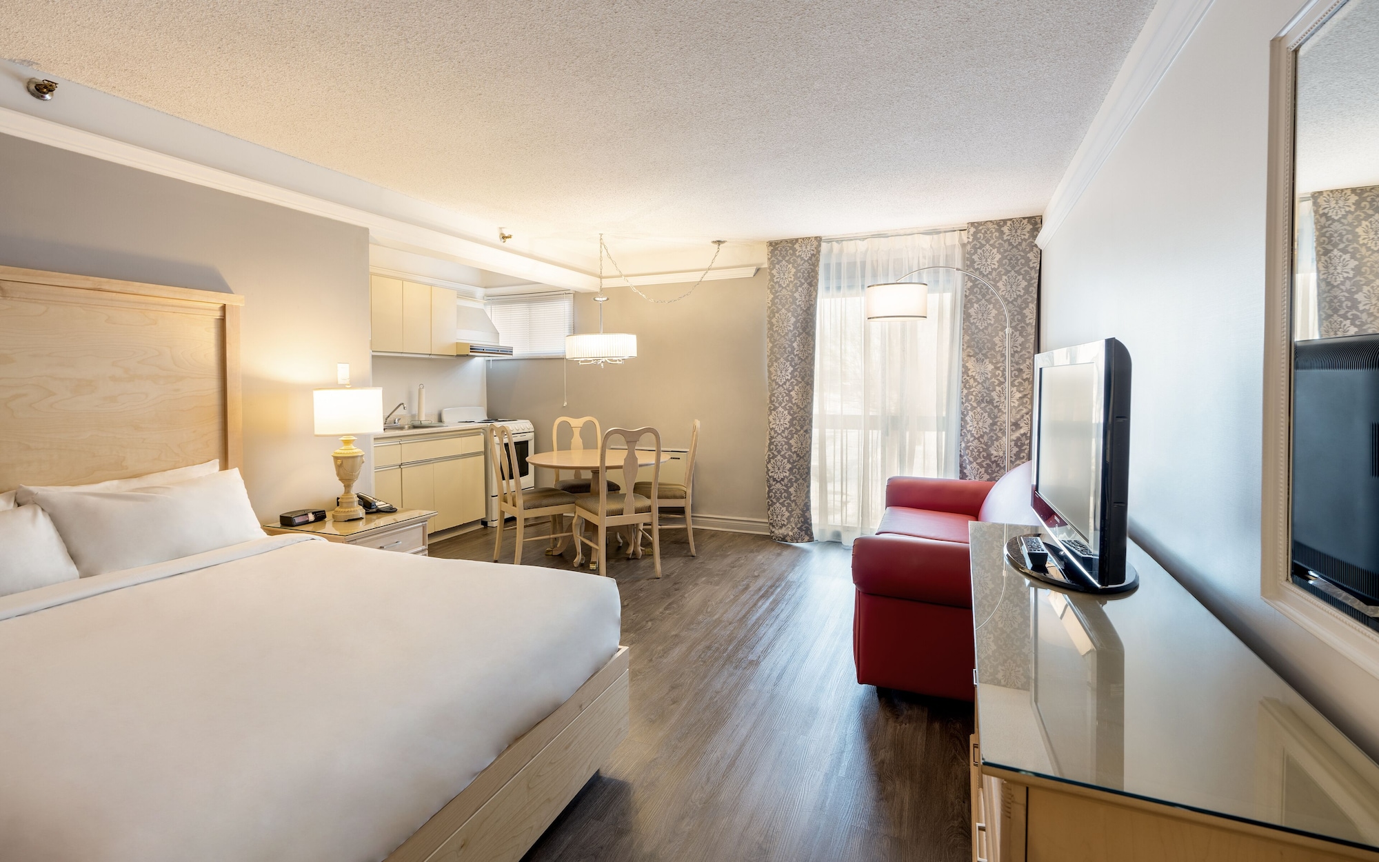 Traditional, Murphy Bed, Exterior View, Sofa, Kitchenette