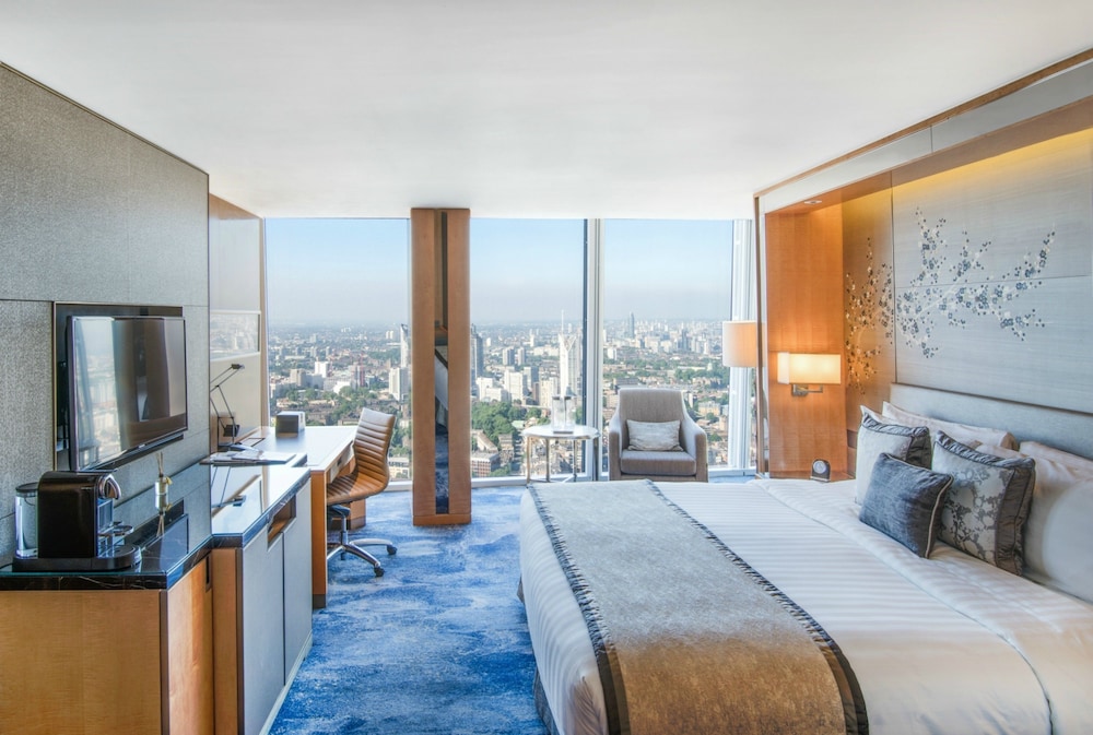 Shangri-La The Shard London 6/69
