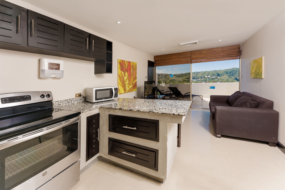 Hotel Villas Sol Beach Resort 38/77