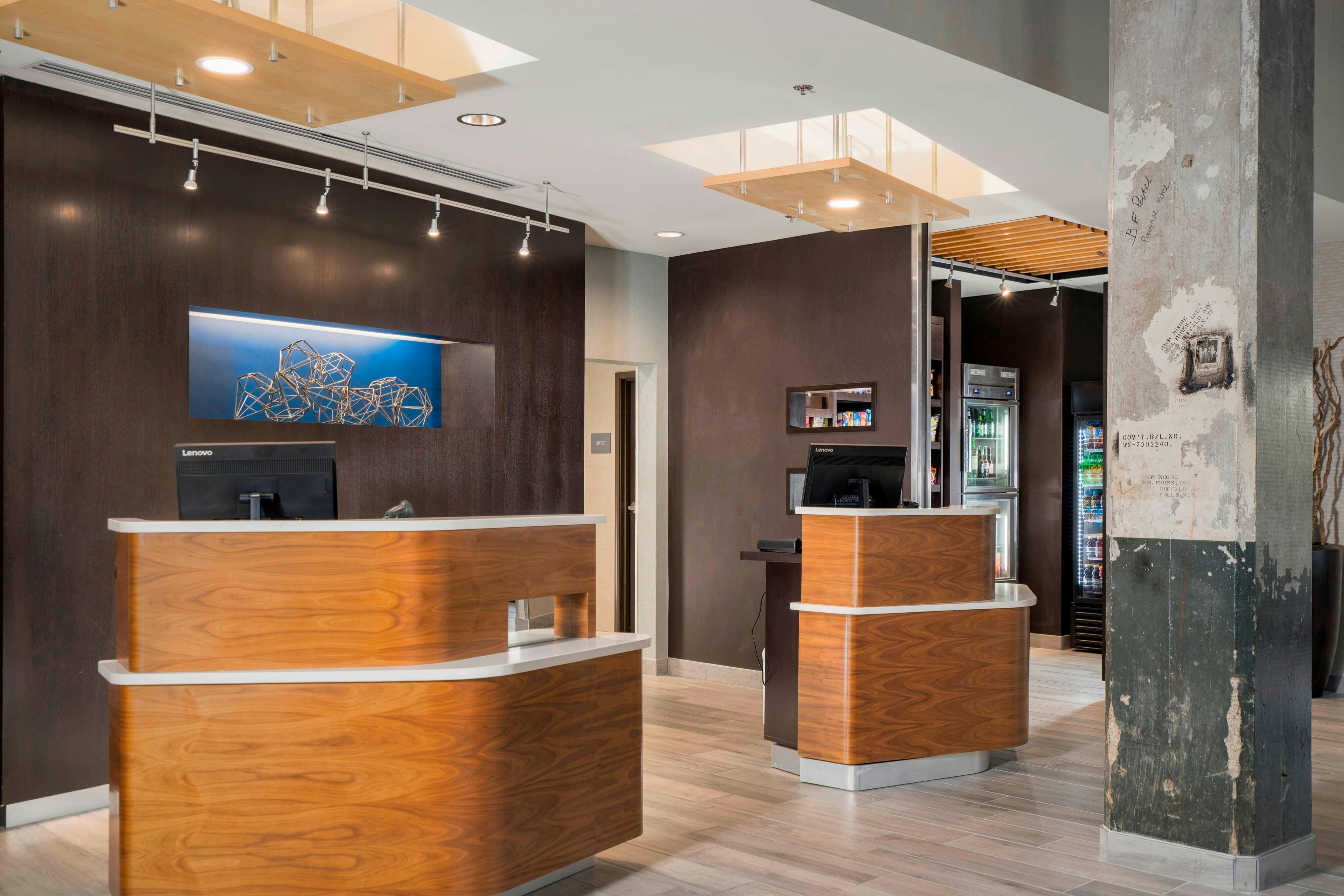 Courtyard by Marriott Niagara Falls, USA 4/22