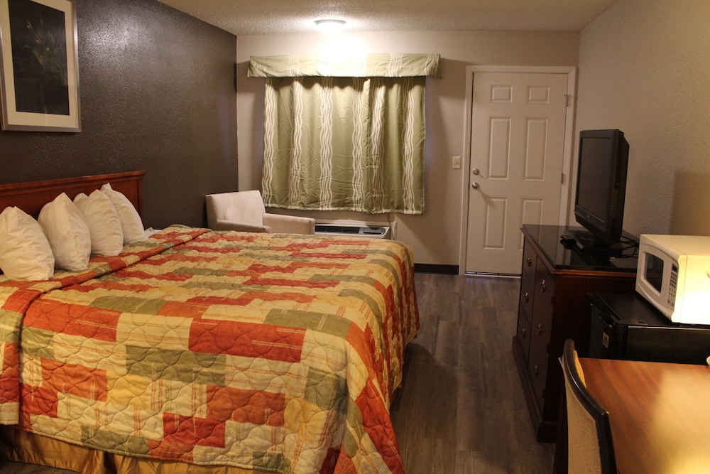 Room, King Bed