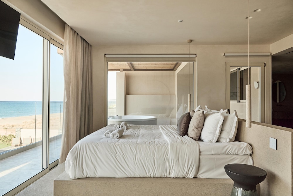 Uzenie All Suites Boutique Resort 23/69