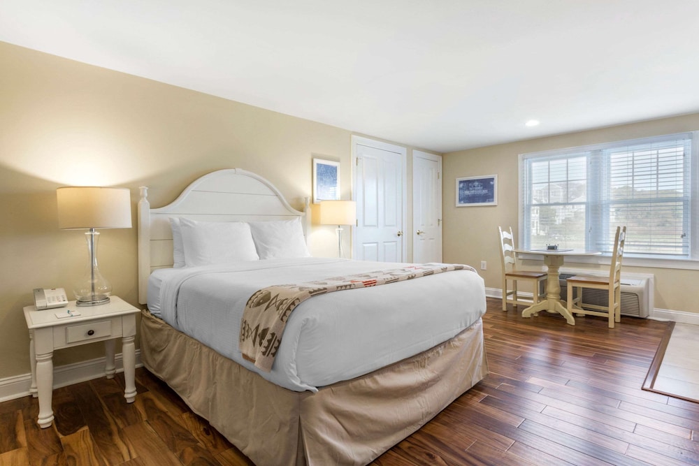 Bluegreen Vacations The Breakers Resort, an Ascend Collection Resort 16/36