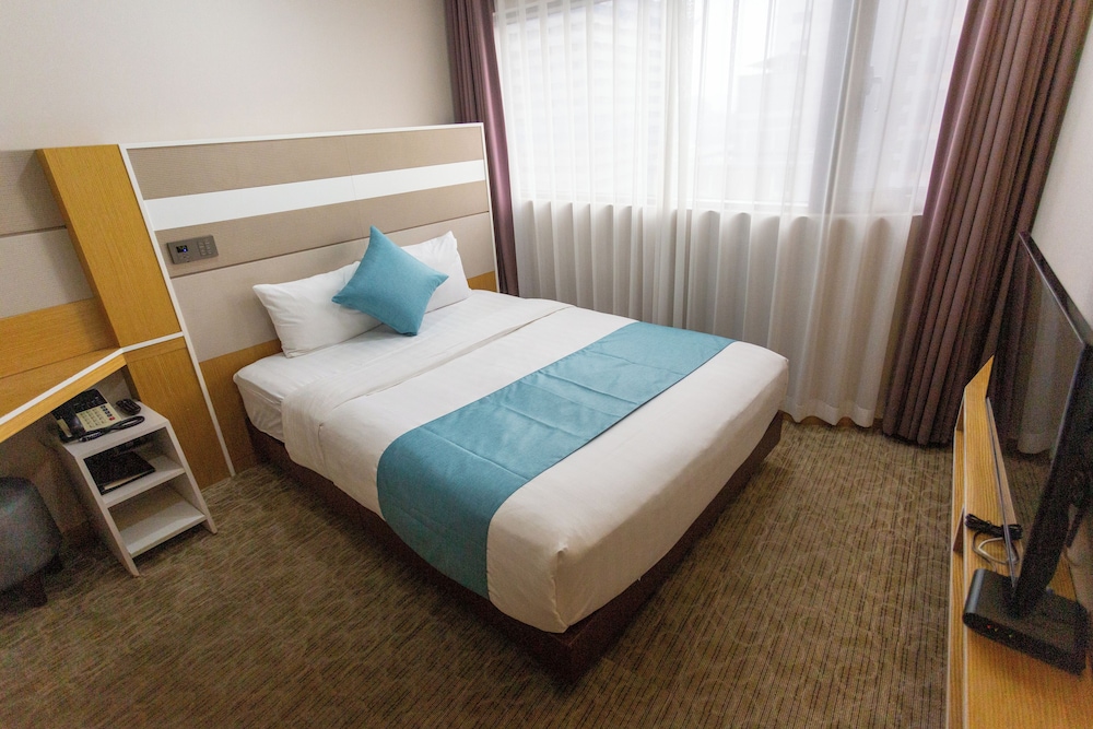 STANDARD, DOUBLE BED