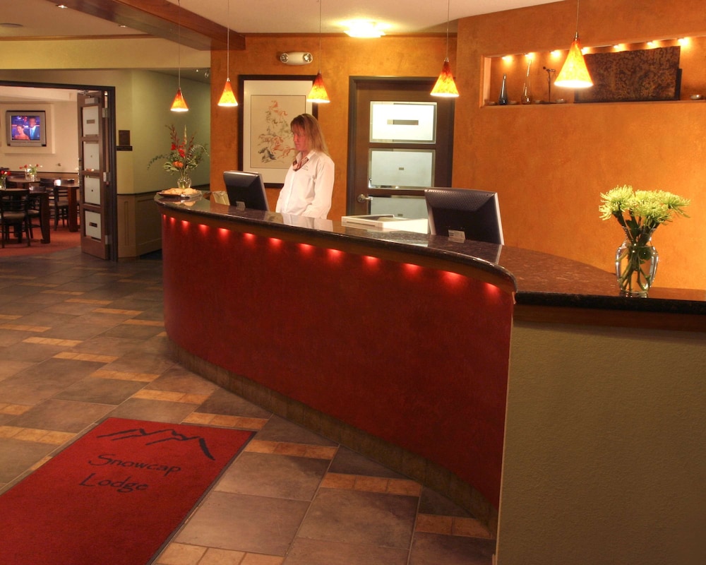 Best Western Snowcap Lodge 4/36