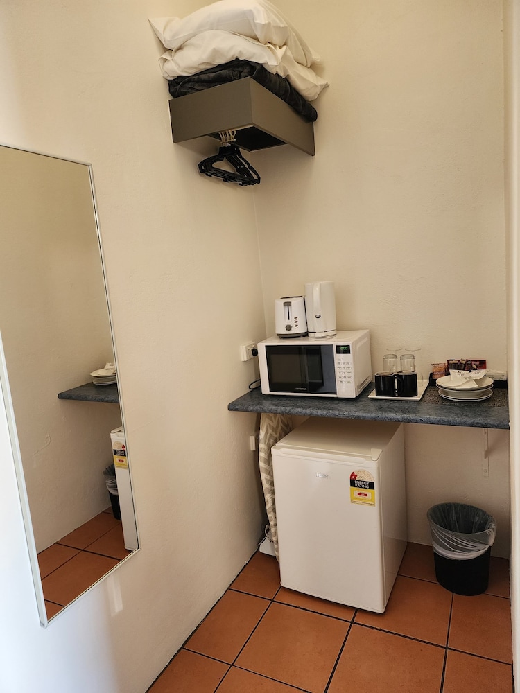 INVERELL MOTEL 26/26
