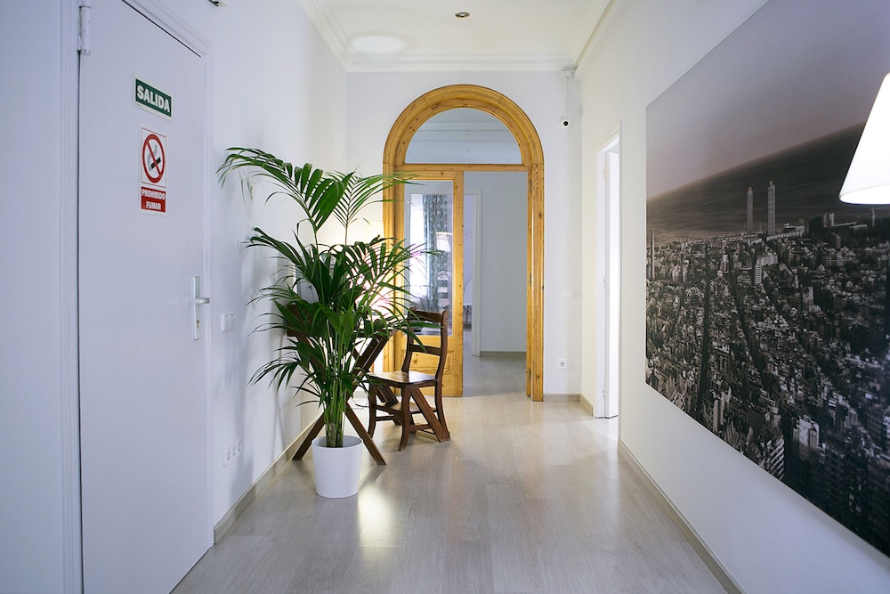 Blanc Guesthouse photo1