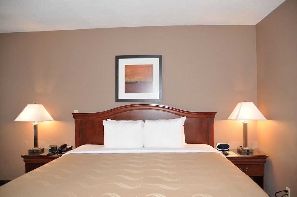 Quality Inn Paradise Creek 13/43