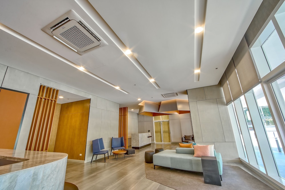 The Connor Serviced Residences Managed by HII 4/38
