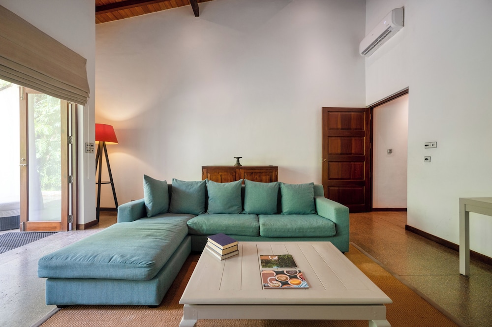 Suite, 1 King and 2 Queen Beds, Plunge Pool