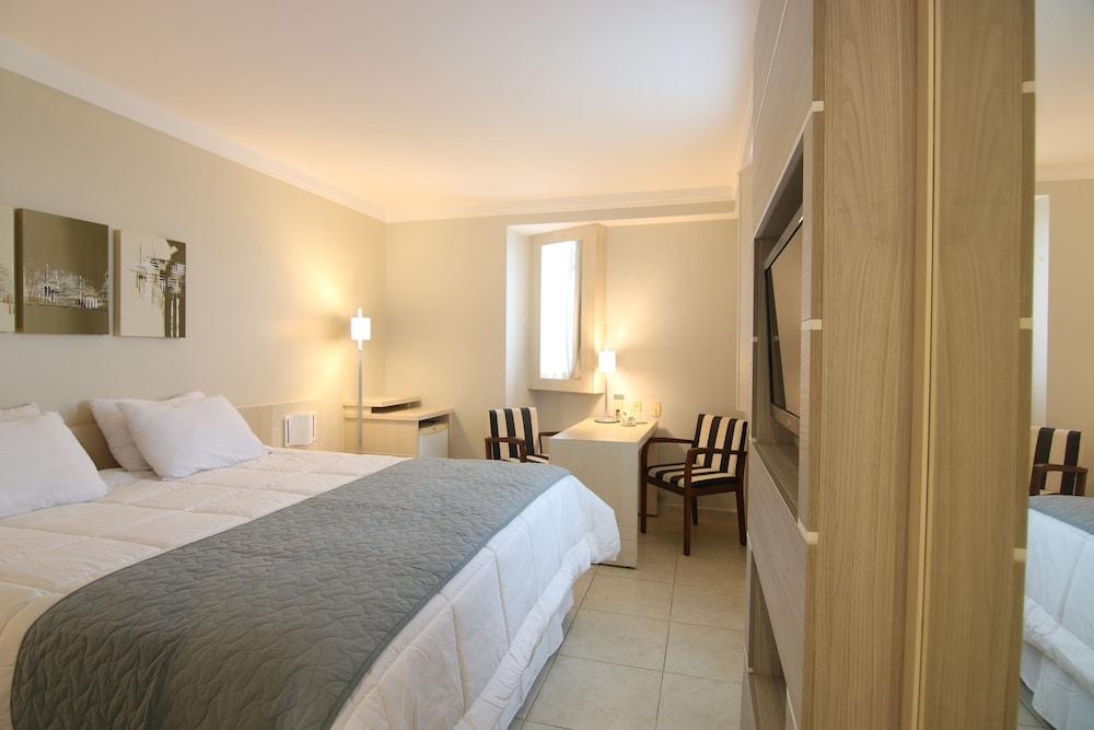 Ibis Styles Macae 4/20