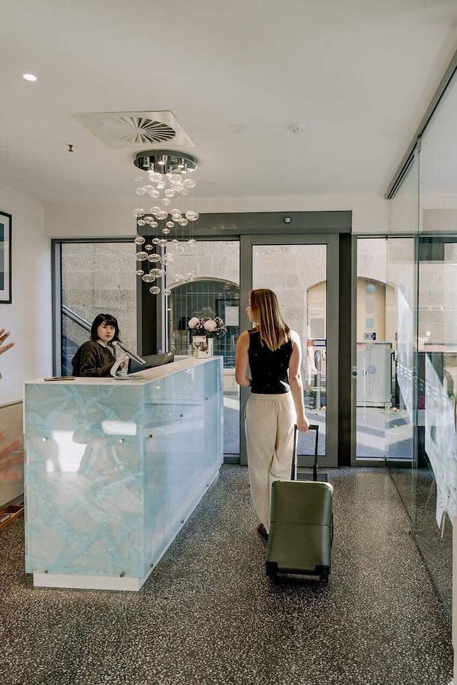 Salamanca Wharf Hotel 18/66