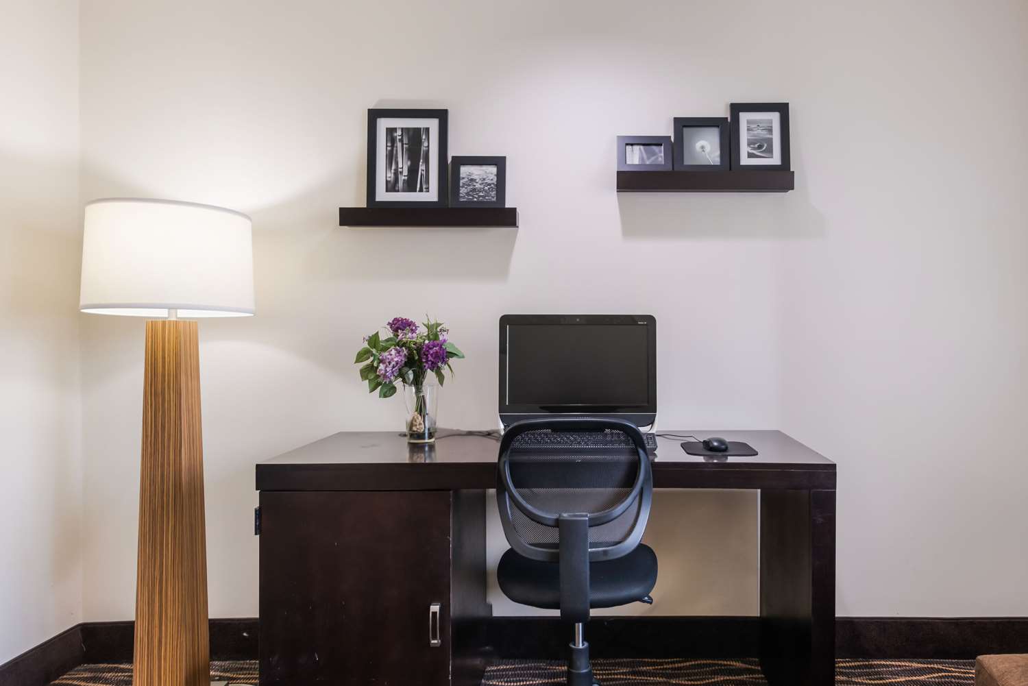 Studio6 Suites - Knoxville, TN - Downtown 30/35