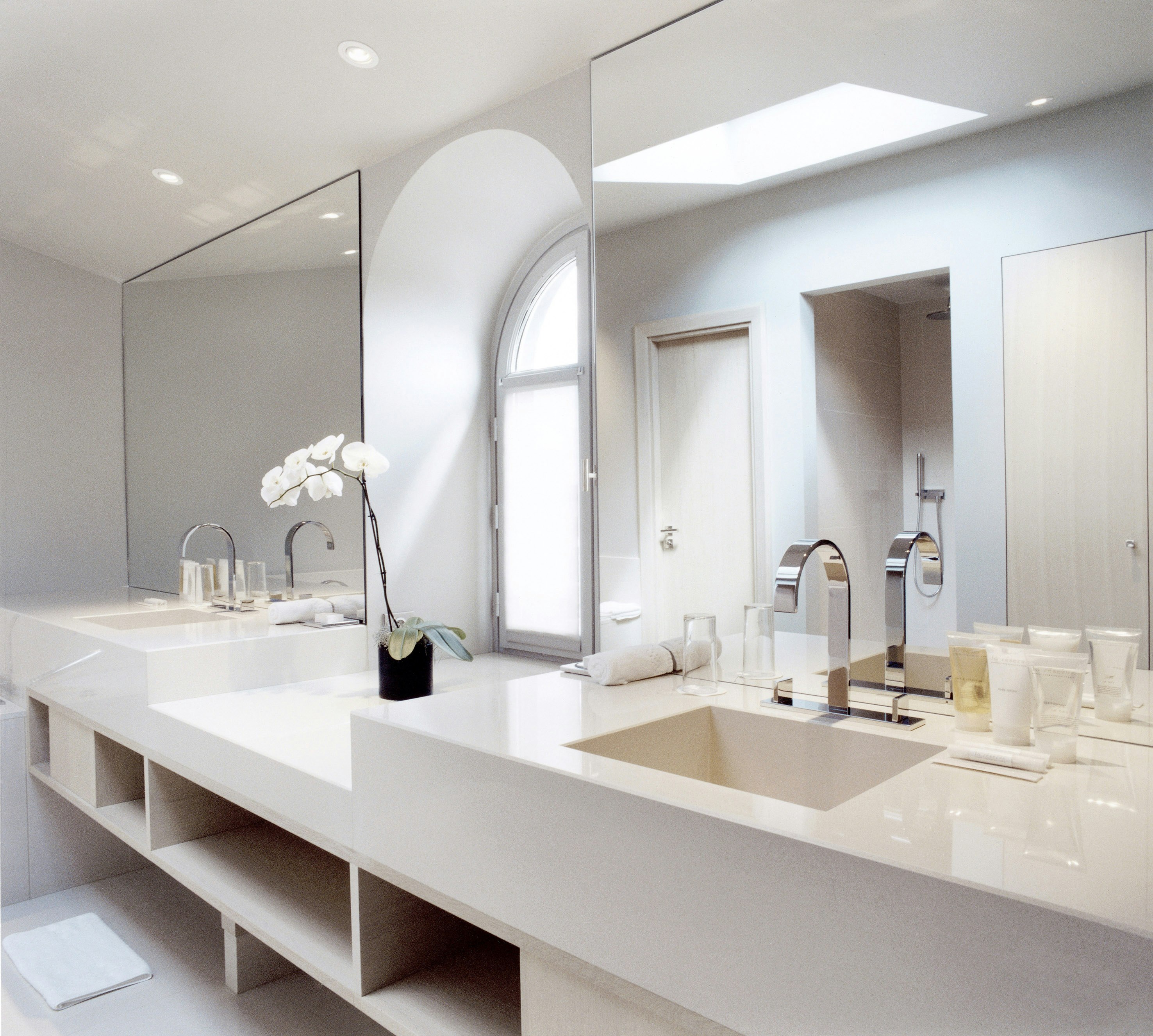La Reserve Paris Hotel And Spa 26/26