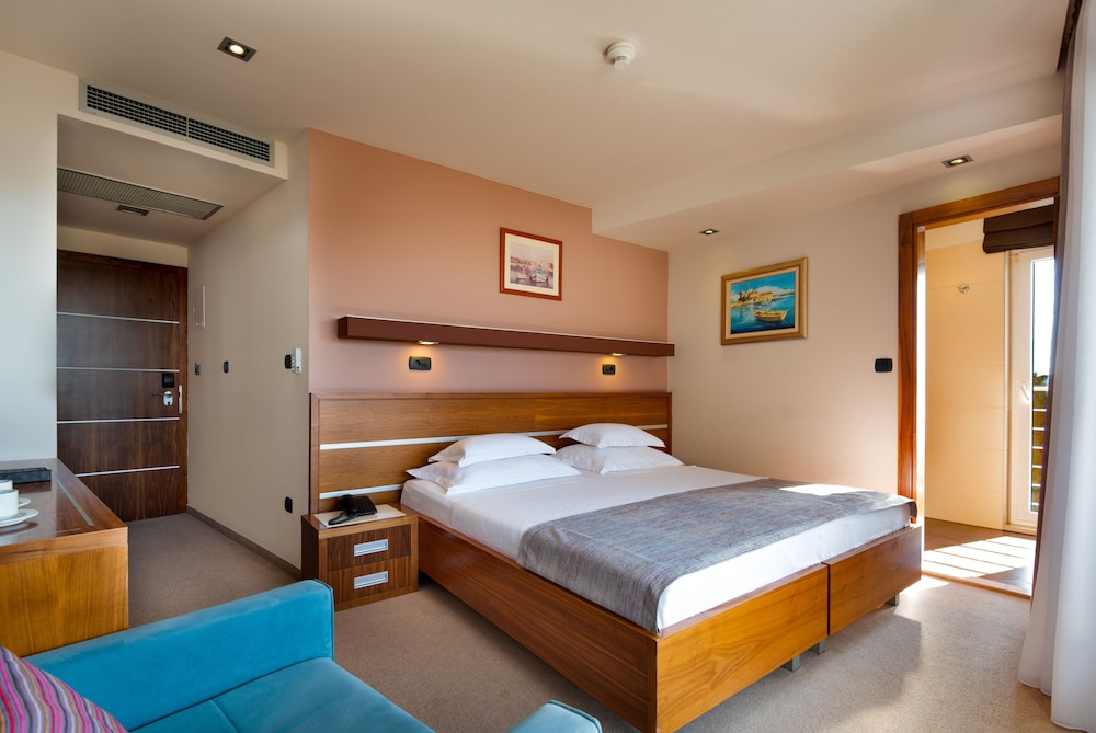 Hotel Plaza Omis 6/33