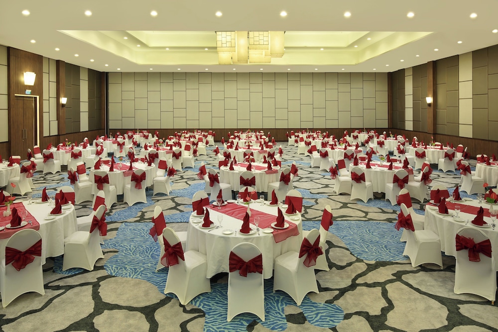 Mercure Manado Tateli Resort And Convention 35/50