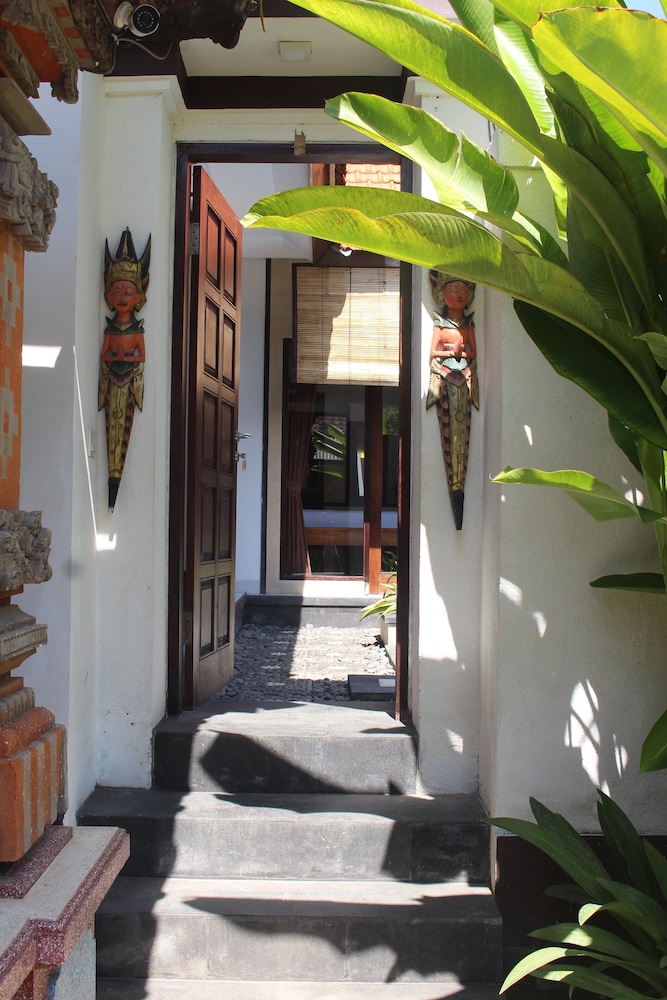 Jukung Villas Kuta by ZUZU 7/40