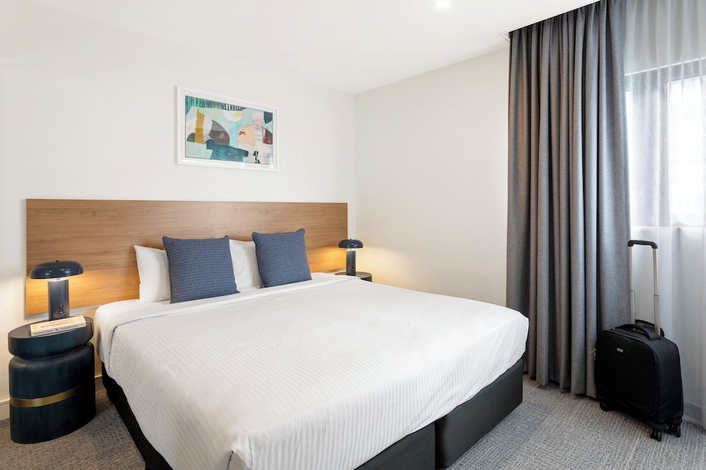 1 BEDROOM, EXECUTIVE