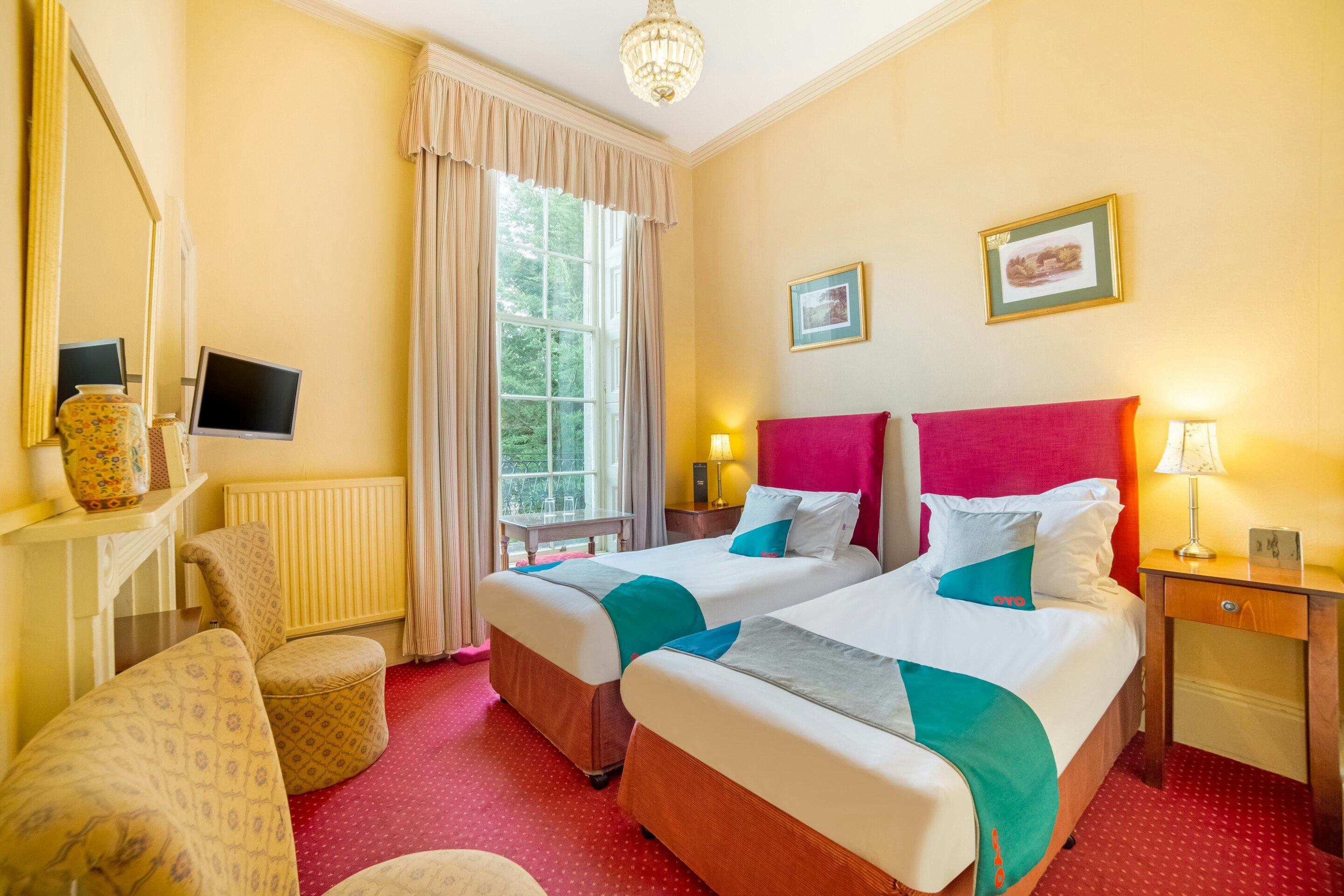 غرفة قياسية بسريرين منفصلين، OYO Bailbrook Lodge, Bath 2/4