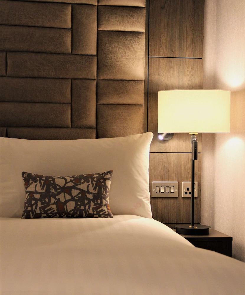 River Ness Hotel, a member of Radisson individuals 34/64