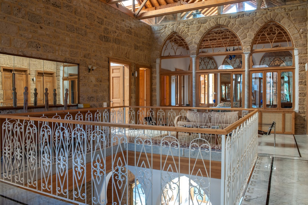 Arthaus Beirut 4/50