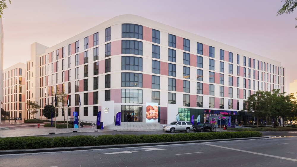 Nest Hotel Aljada 49/53