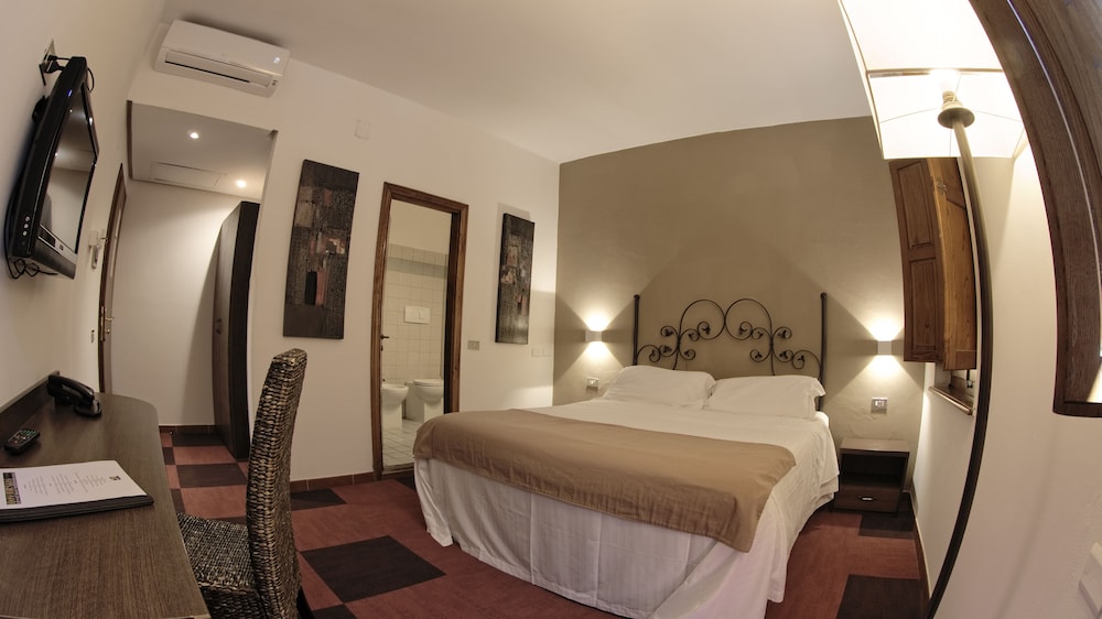 Albergo Del Chianti 14/54