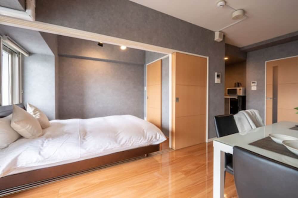 Residence Hotel Hakata 8 8/38