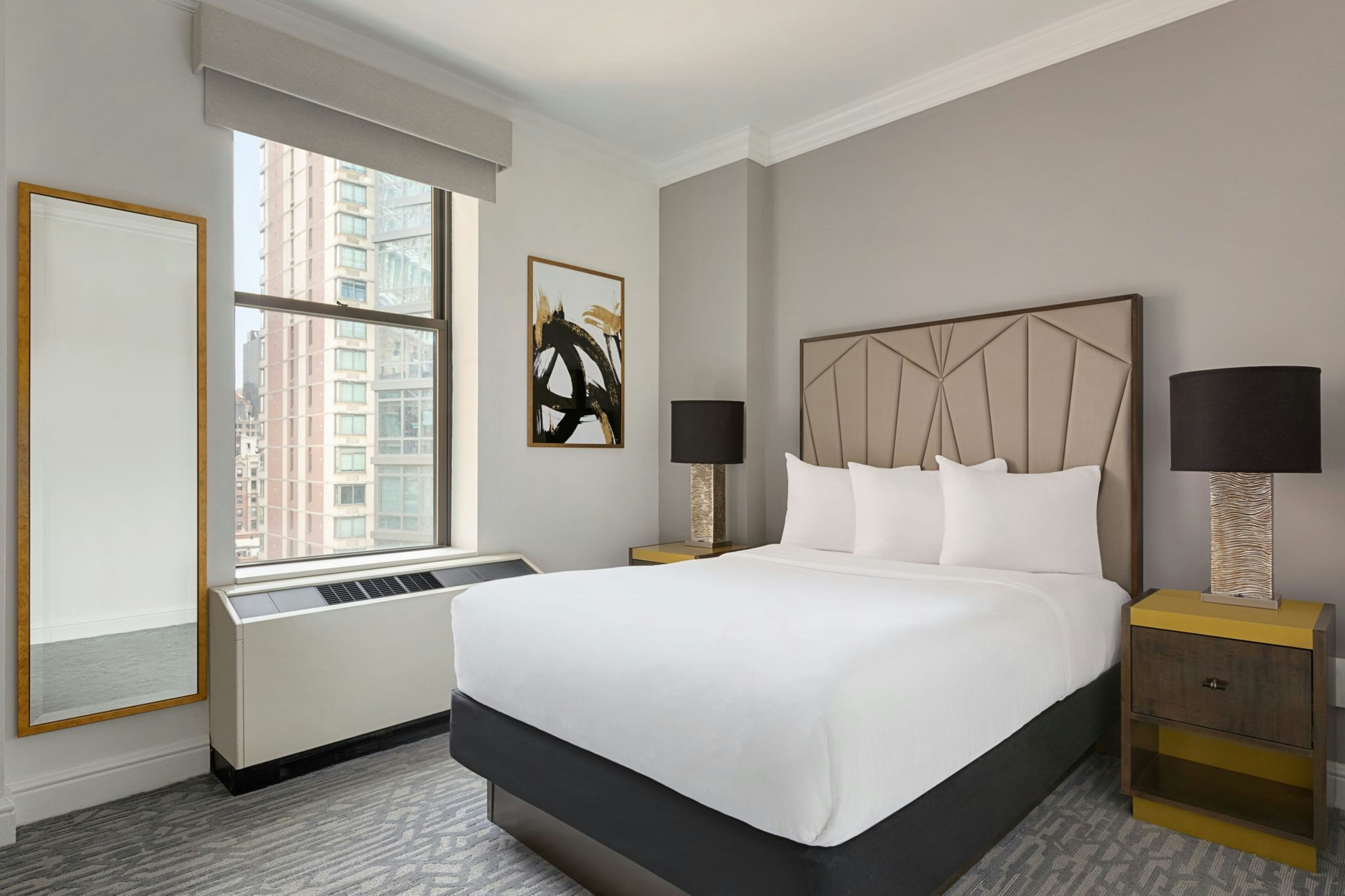 ROOM, DOUBLE BED