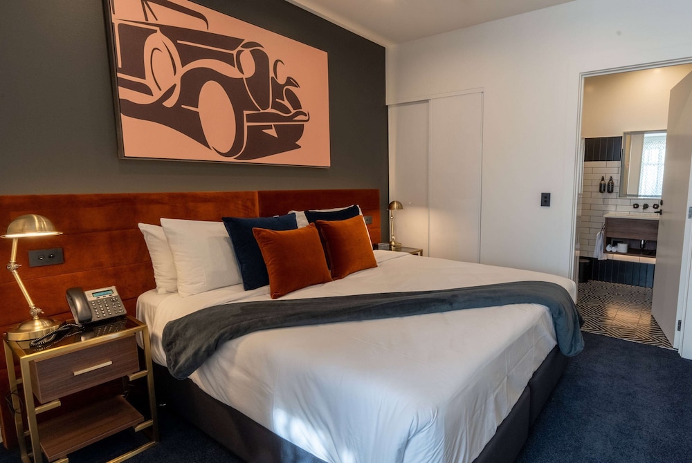 1 Bedroom, Premium, Suite, King Bed
