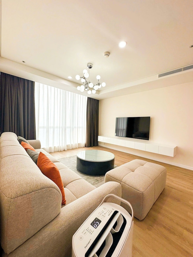 CALIDAS Landmark72 Royal Residence HANOI A 60/77