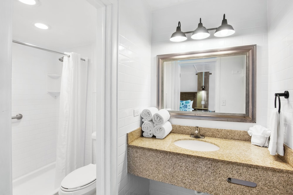 Coconut Cay Resort &amp; Marina 78/78