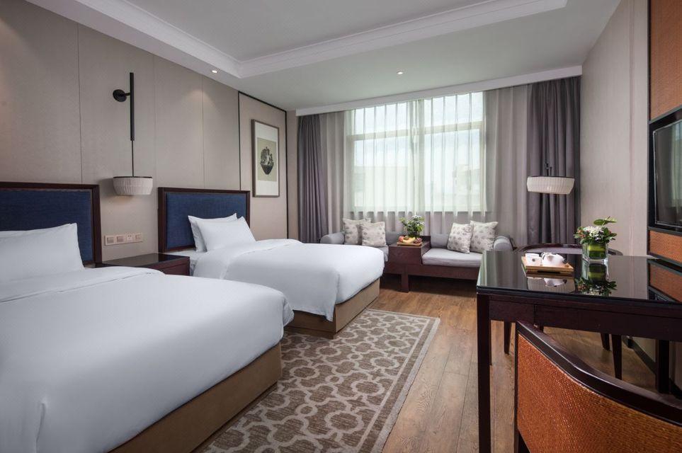 Elegant, Twin Beds