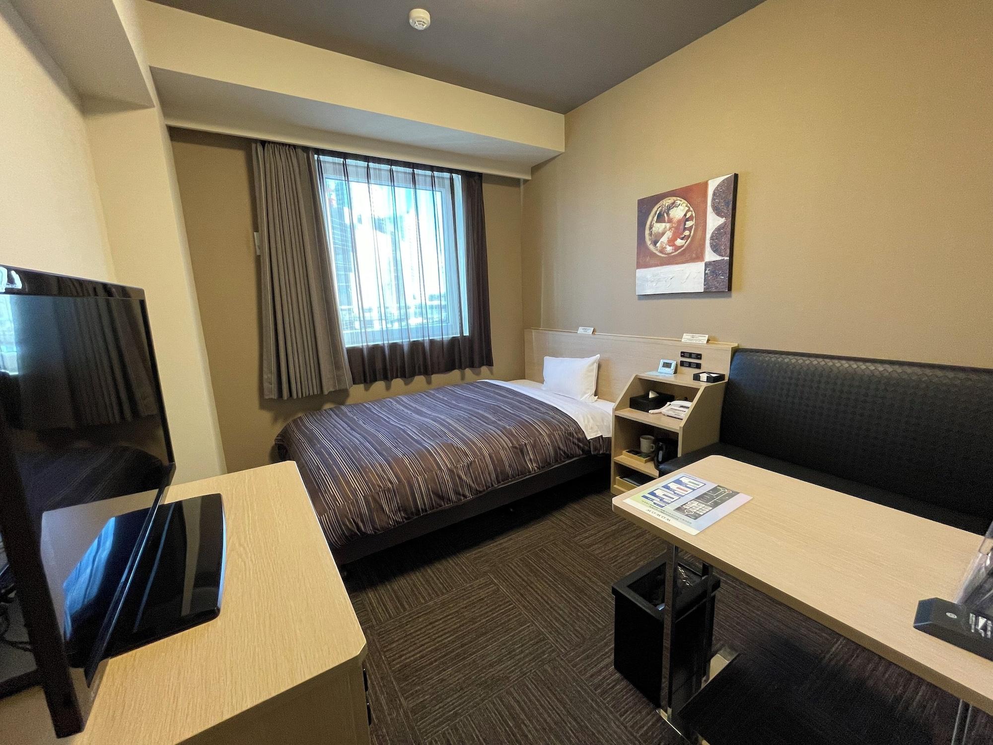 Room, Single, Electronic Cigarette Only, Smoking