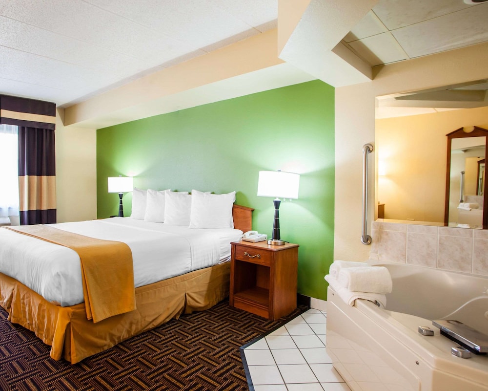Quality Inn Bolingbrook I-55 22/47