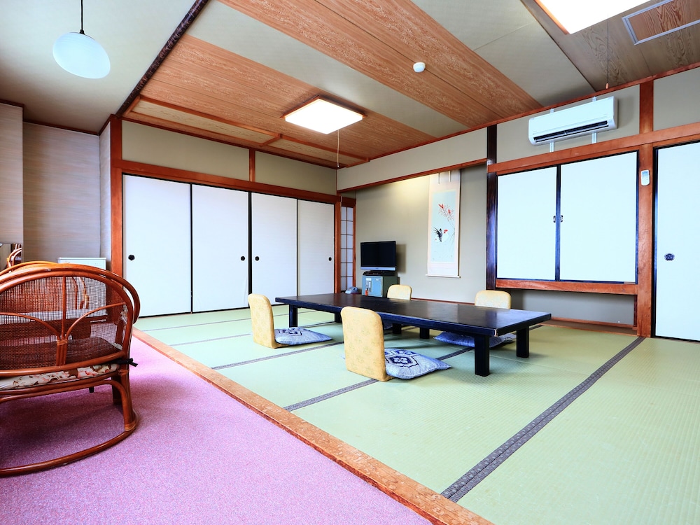 Toushijima Onsen Suzunami 28/53