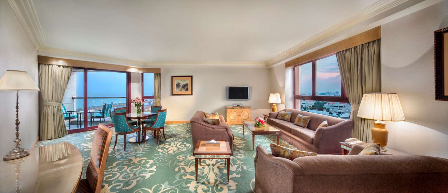Al Sultan, Suite, King Bed, Partial or Full Sea View