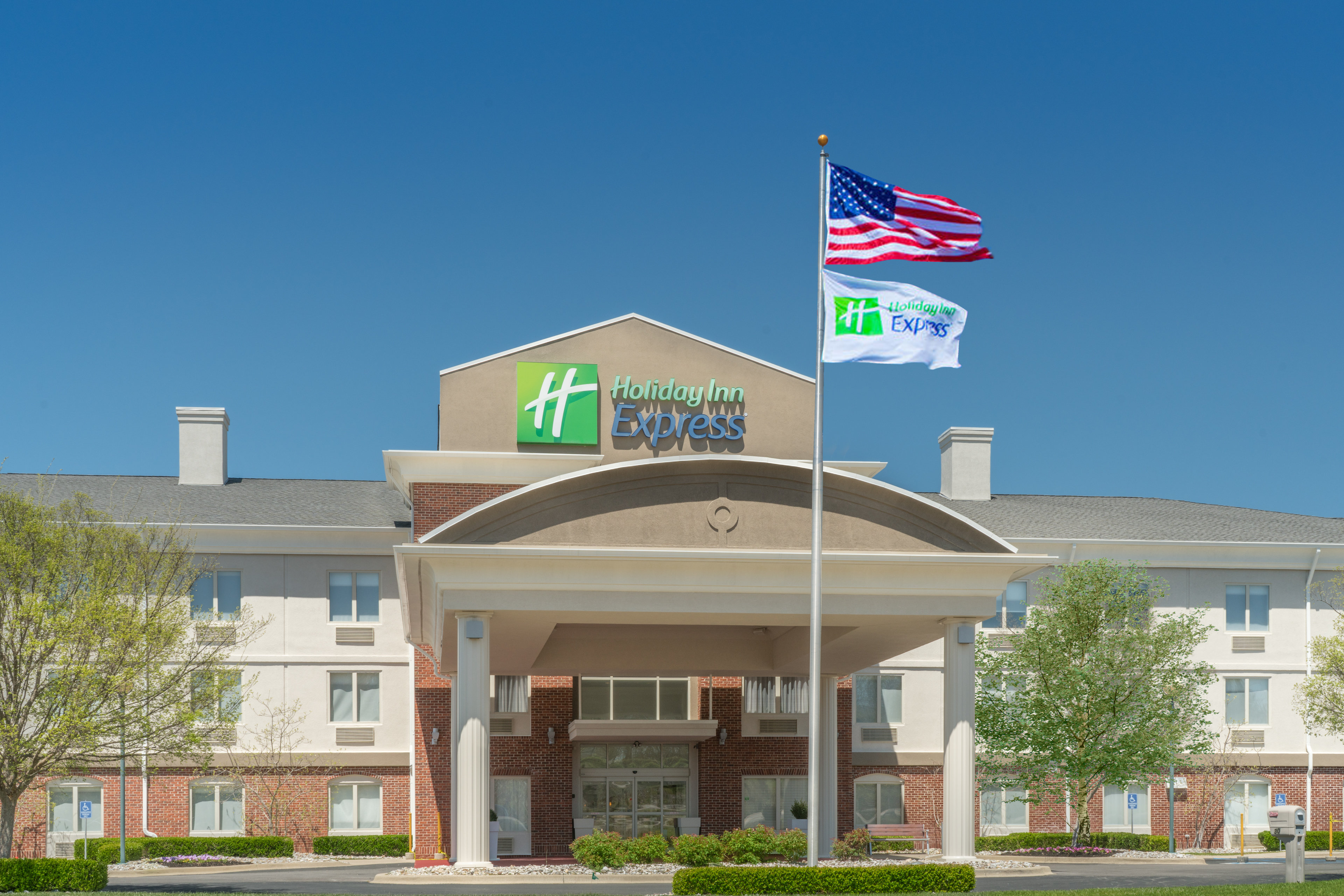 Holiday Inn Express Radcliff - Fort Knox 2/50