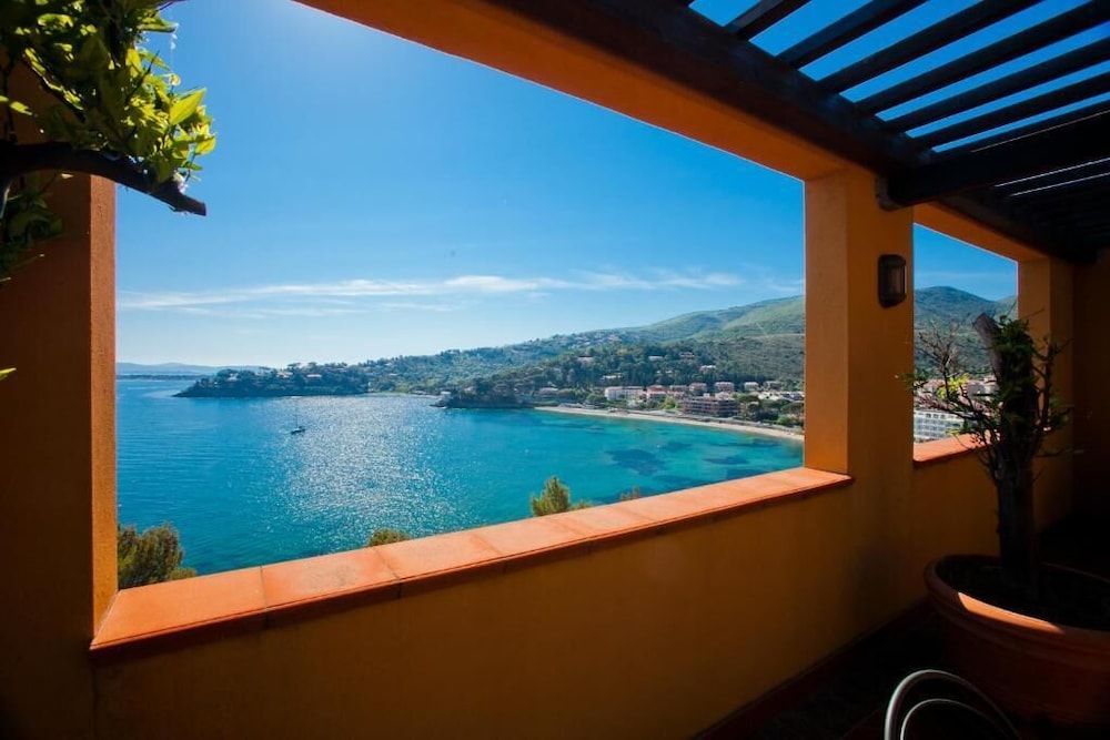 Mercure Argentario Hotel Filippo II 7/52