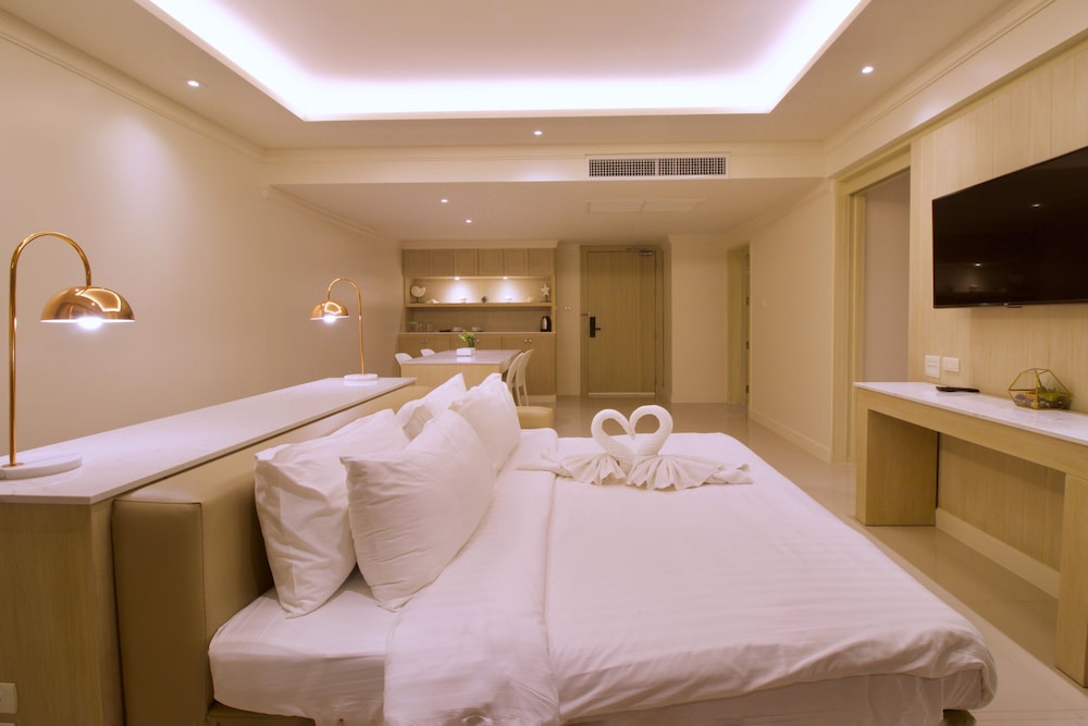 The Sea-Cret Hua Hin Hotel 34/73