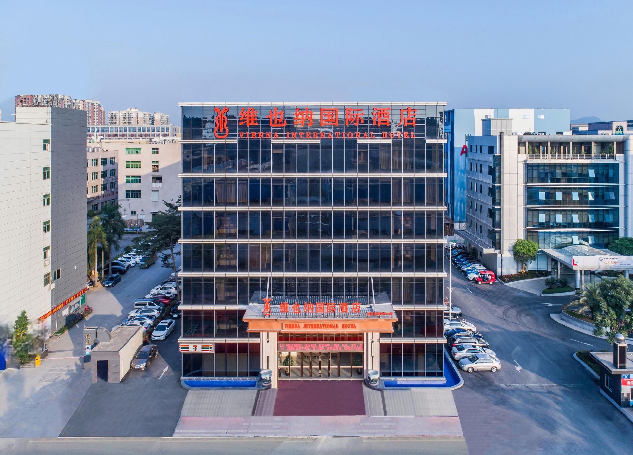 Vienna International Hotel (Shenzhen Huizhanwan Center) 4/50