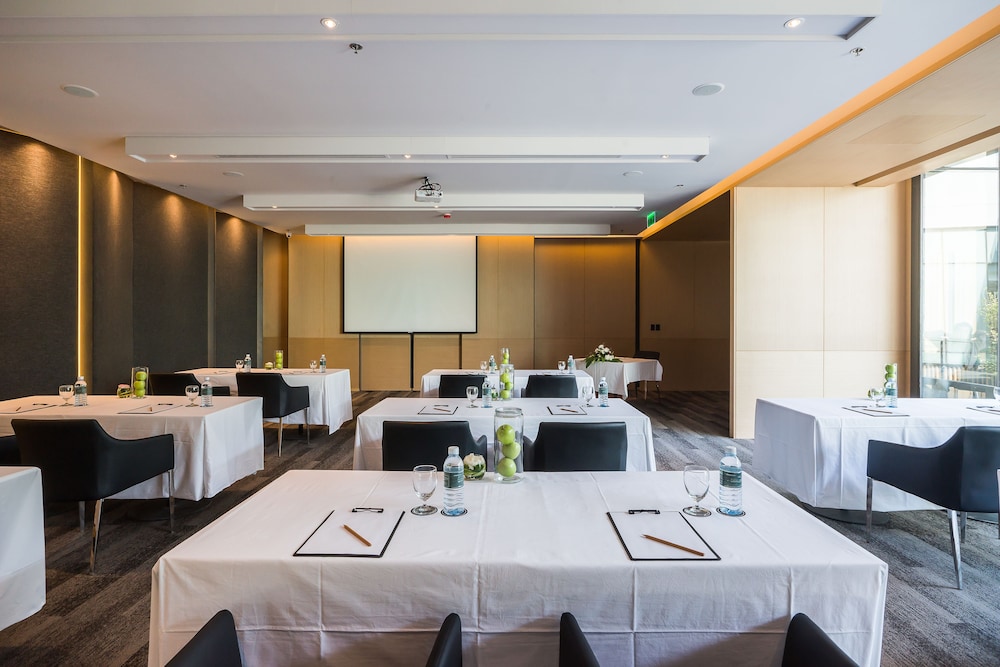 Arize Hotel Sri Racha 32/50