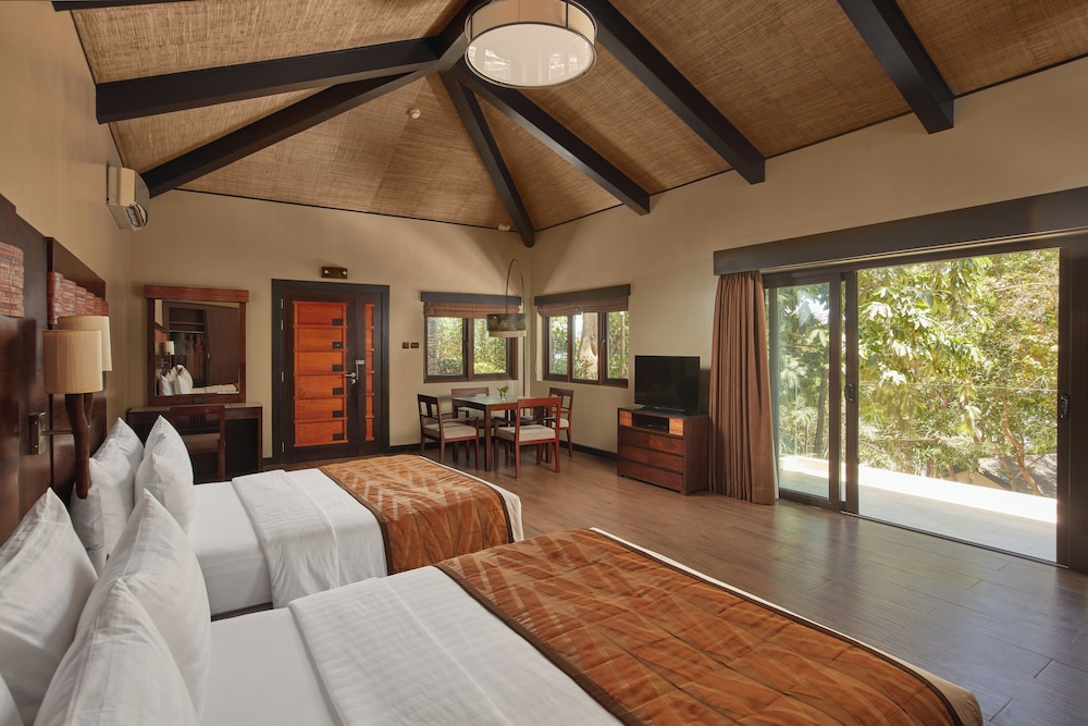 Two Seasons Coron Island Resort 11/50
