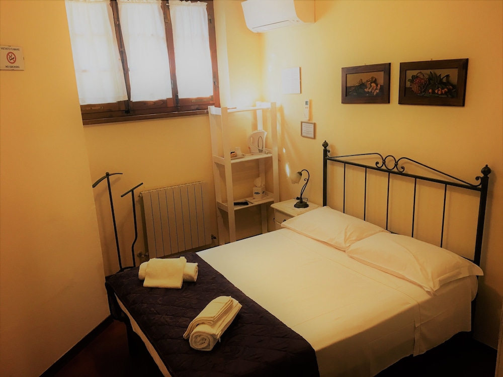 Casale Virgili 23/57