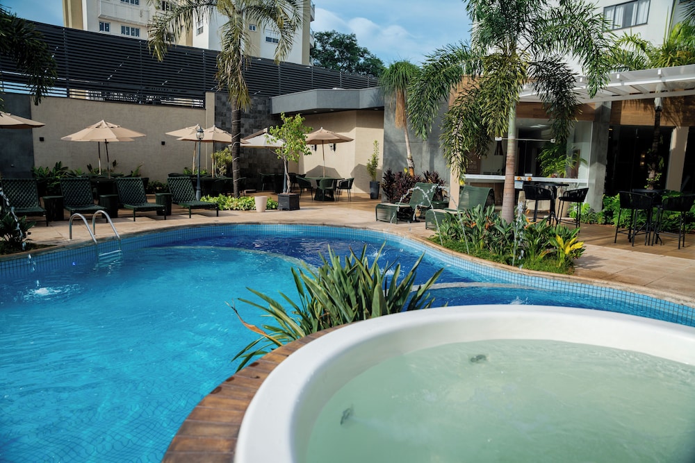 Nadai Confort Hotel and Spa 58/67