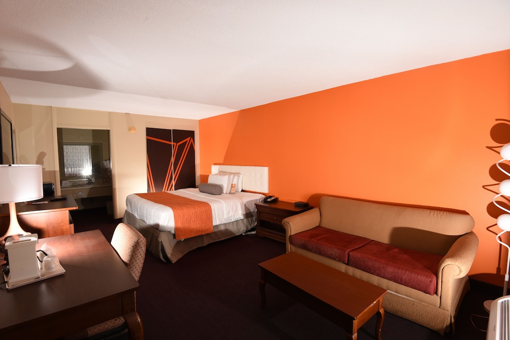 Howard Johnson by Wyndham Salem Hotel & Conference Center 19/30