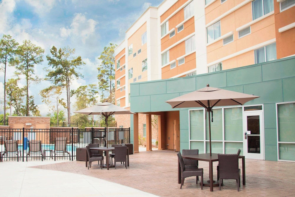 Courtyard by Marriott Houston City Place 45/50