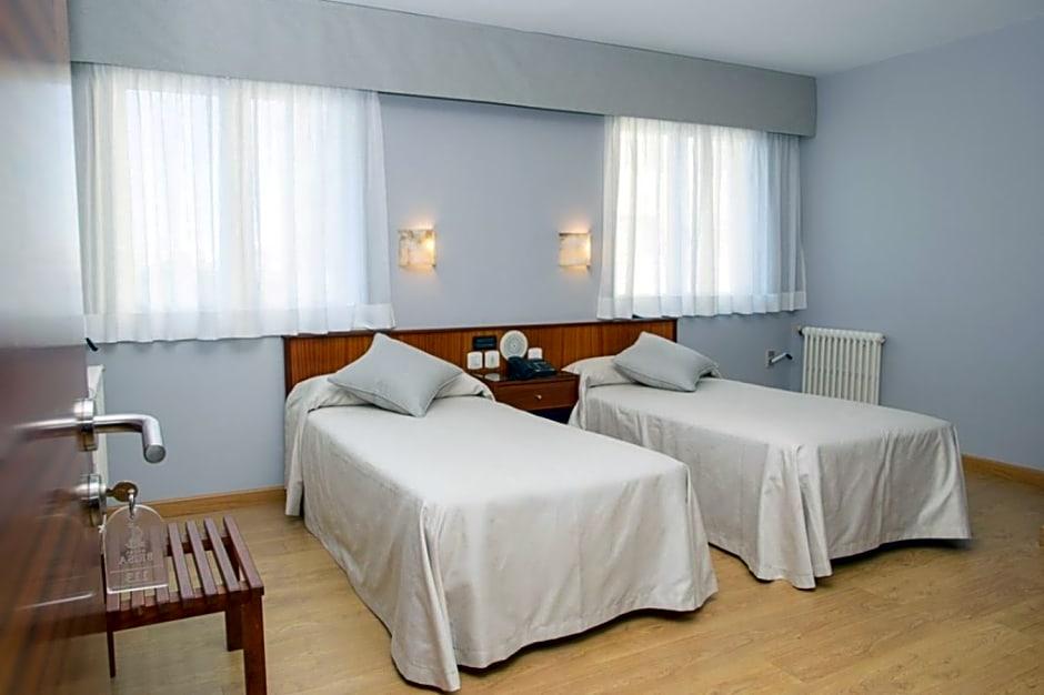 Hotel Brisa 5/35
