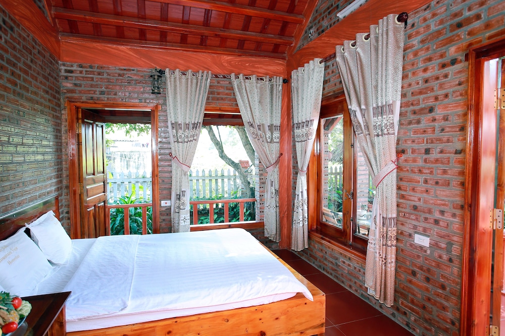 Bungalow, Double Bed