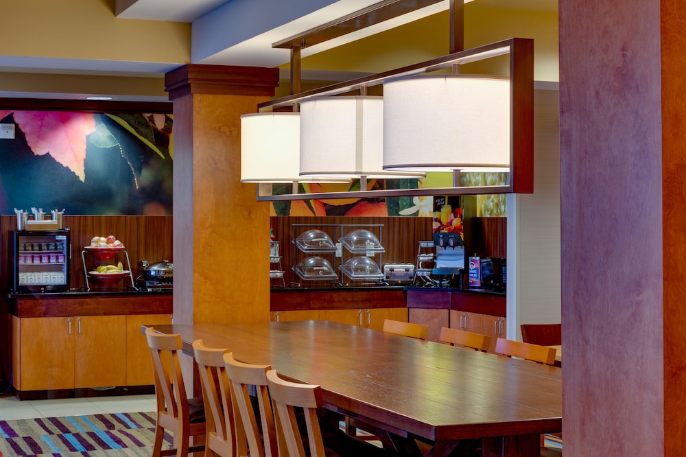 Fairfield Inn Suites Melbourne Palm Bay Viera 33/50